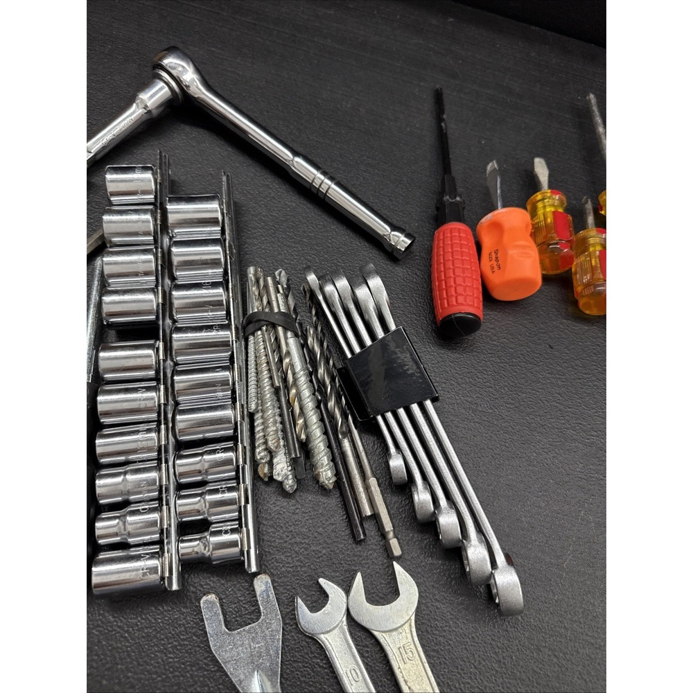 Used Tools. Mix Pieces - Picture 5 of 12
